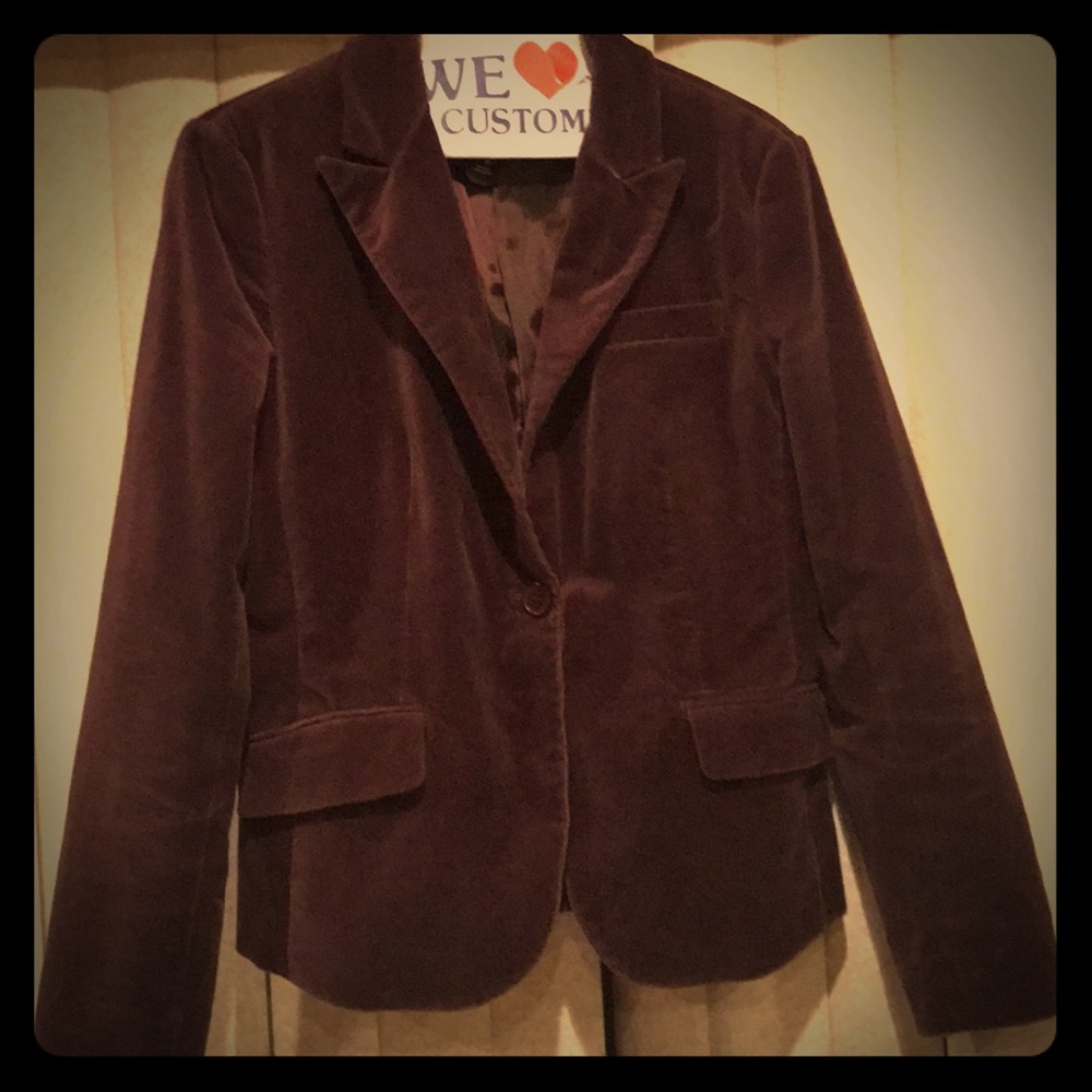 NY & Co Purple velour blazer